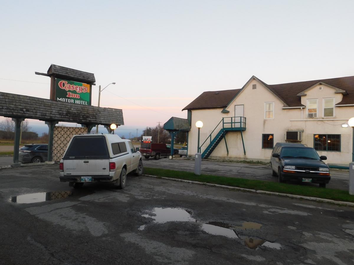 Casey'S Inn Lac du Bonnet Екстер'єр фото